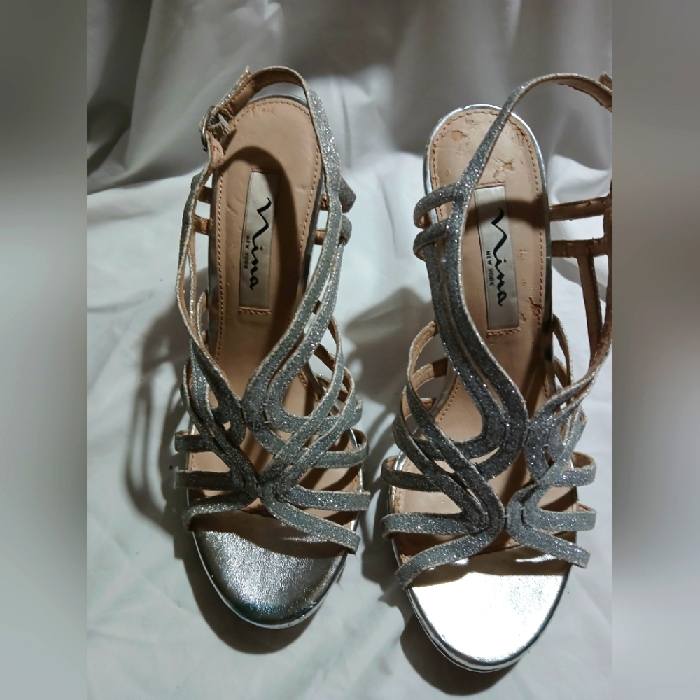 NINA NEW YORK SANDLE HEELS